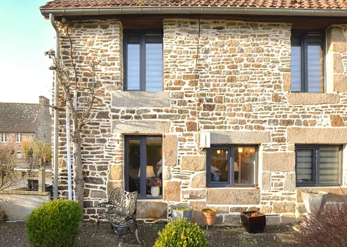 Belle Location Raffinee 別荘 Frenes